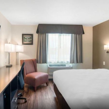 Econo Lodge Inn & Suites Springfield Ngoại thất bức ảnh