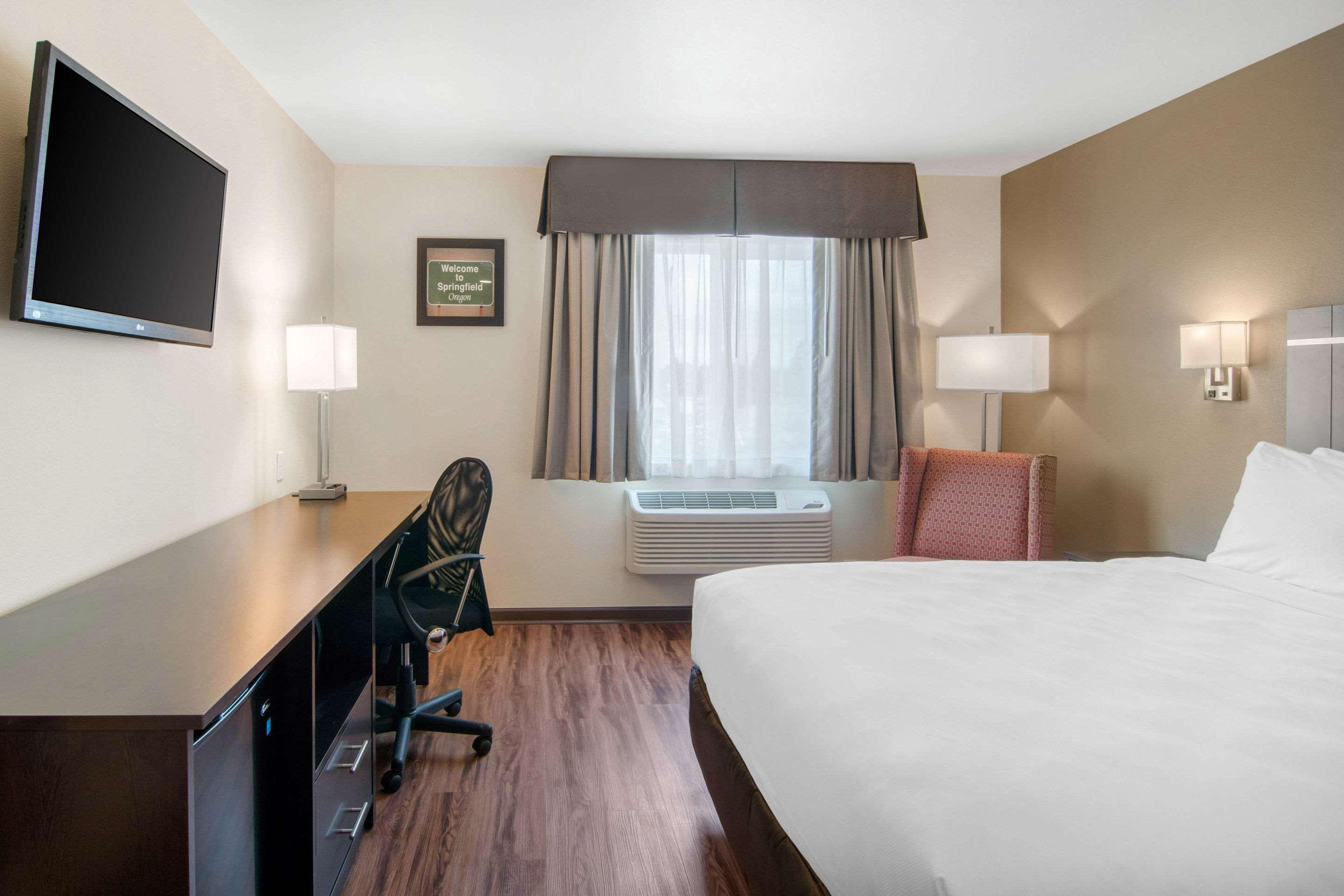 Econo Lodge Inn & Suites Springfield Ngoại thất bức ảnh