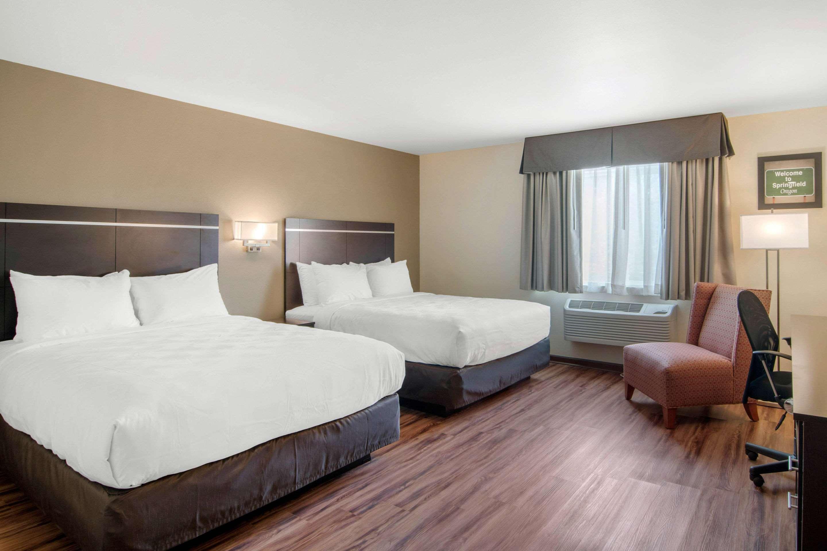 Econo Lodge Inn & Suites Springfield Ngoại thất bức ảnh