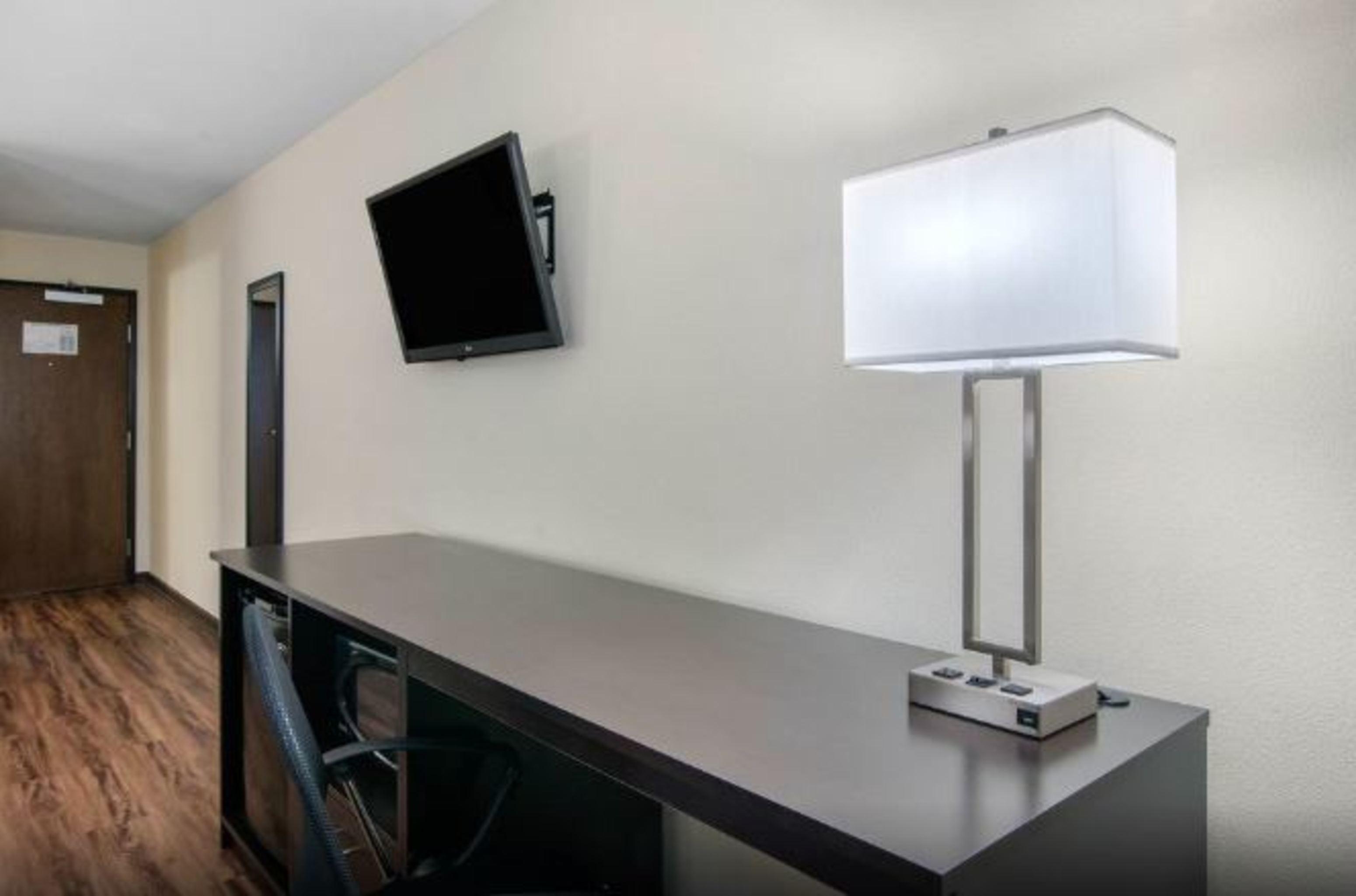 Econo Lodge Inn & Suites Springfield Ngoại thất bức ảnh