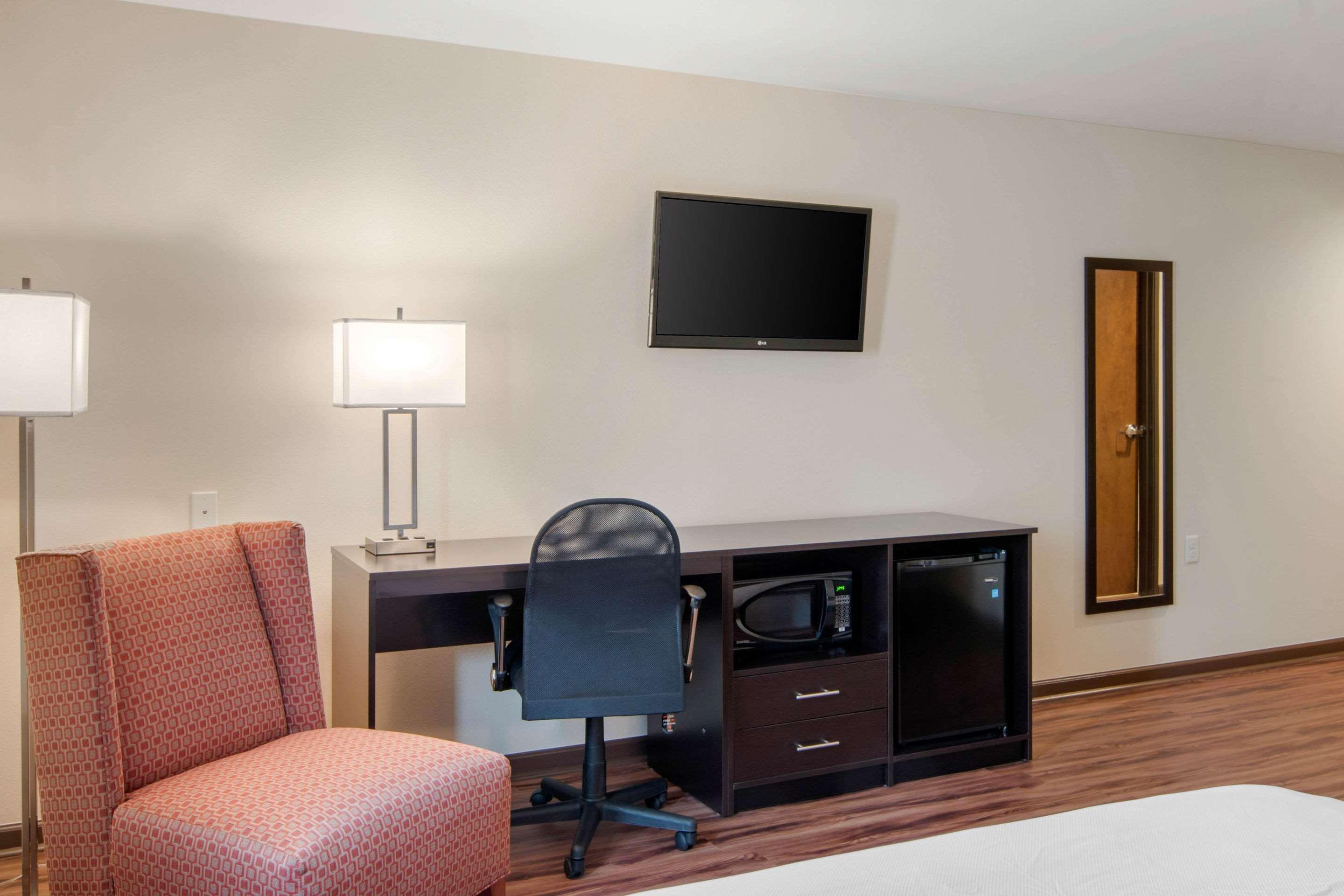 Econo Lodge Inn & Suites Springfield Ngoại thất bức ảnh