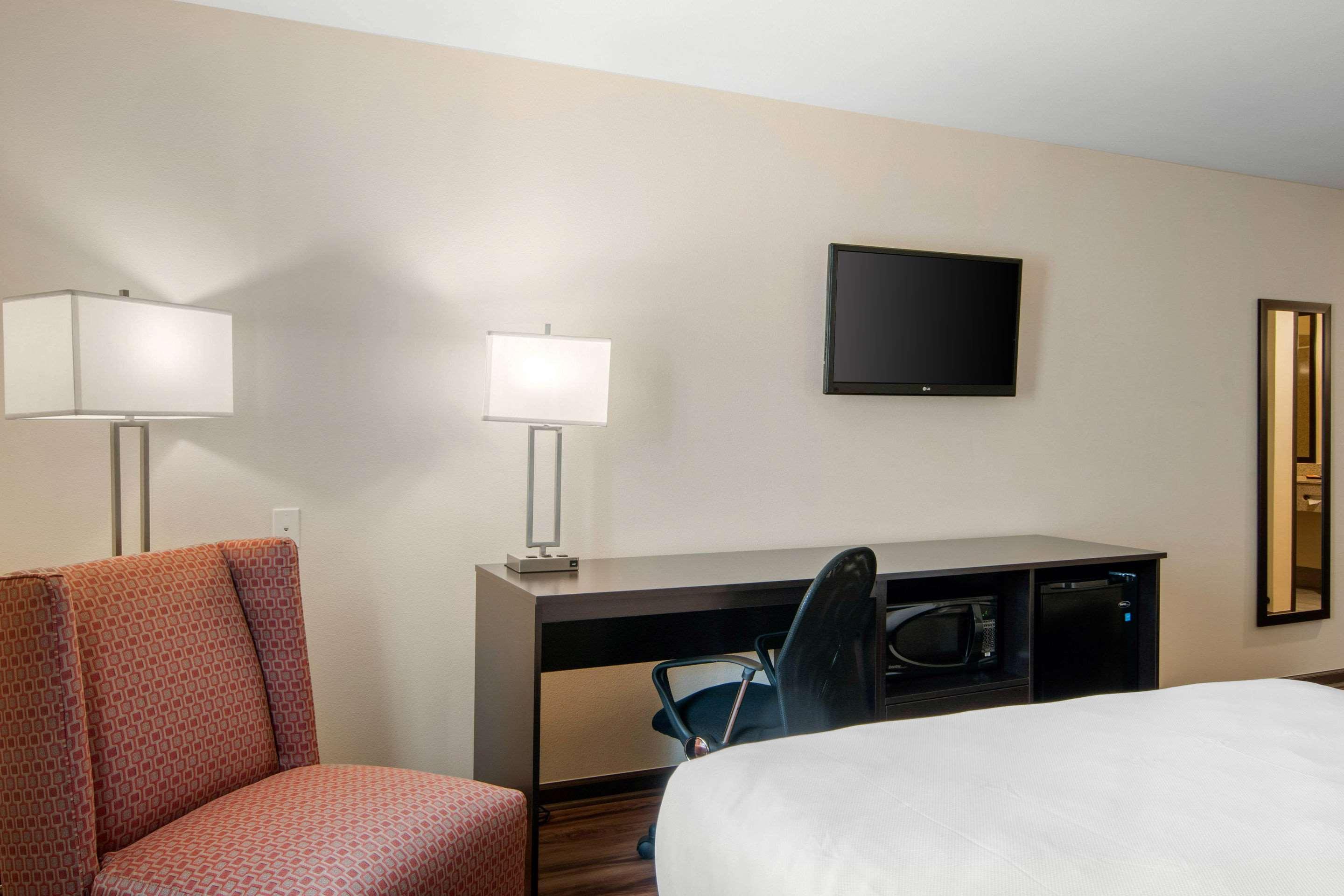 Econo Lodge Inn & Suites Springfield Ngoại thất bức ảnh