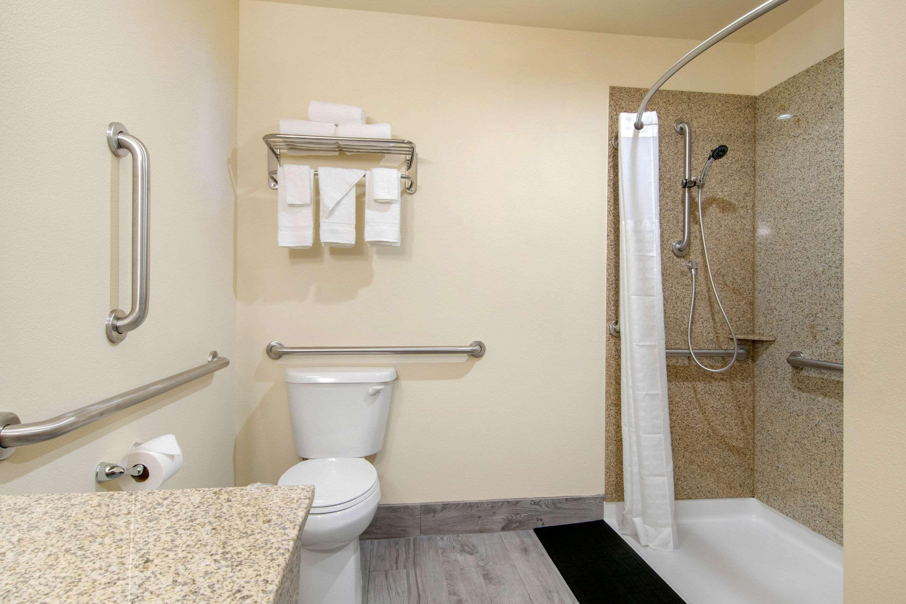 Econo Lodge Inn & Suites Springfield Ngoại thất bức ảnh