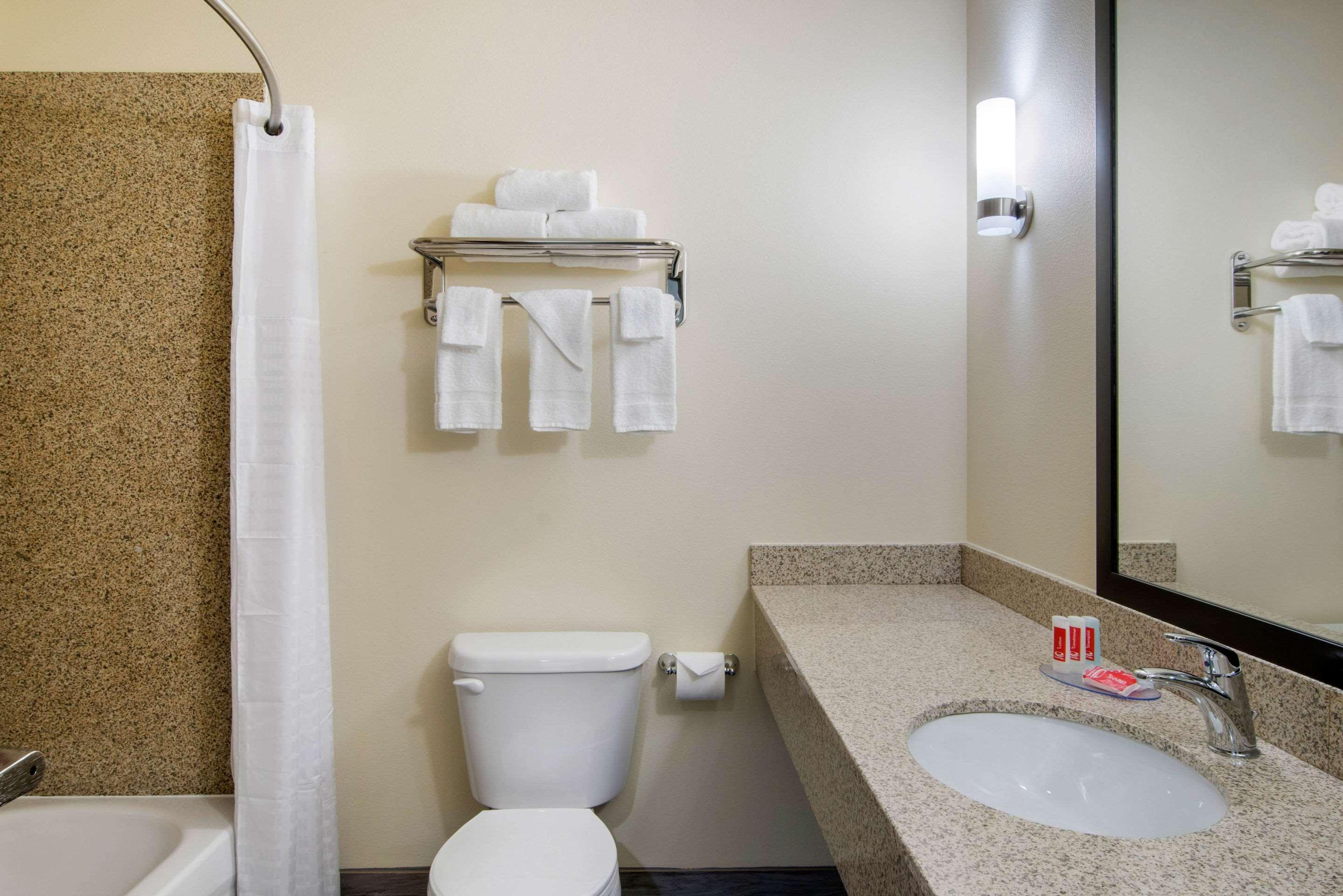 Econo Lodge Inn & Suites Springfield Ngoại thất bức ảnh